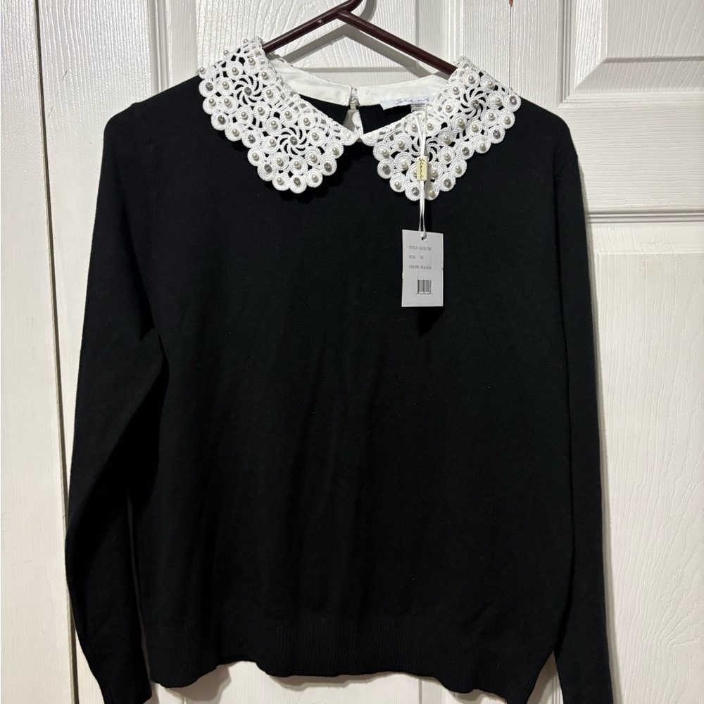 Sioni Milano Black Top with White Trim - Picture 4 of 4
